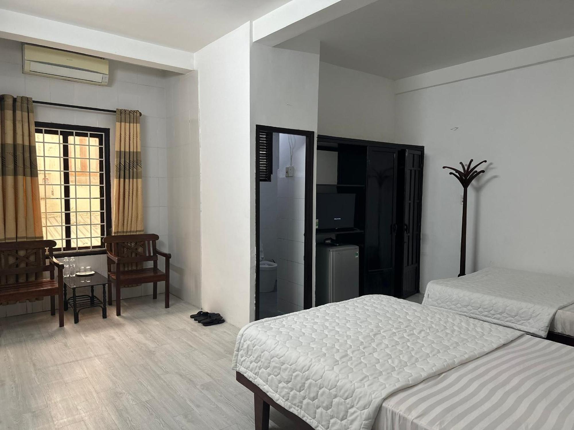 Dong Loi Hotel Hue Esterno foto